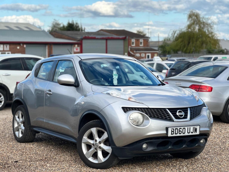 2010 Nissan Juke 1.6 Acenta Euro 5 5dr in Silver — image 1
