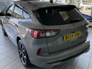 2024 Ford Kuga 2.5 Kuga St-Line X Edition 5 Door 2.5l Duratec PHEV 225ps Fwd CVT Automatic in Silver — image 4