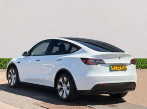 2022 Tesla Model Y (dual Motor) Long Range SUV 5dr Electric Auto 4wde (384 Bhp) in White — image 5