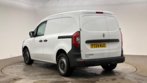 2024 Renault Kangoo 1.5 Dci Blue Energy Ml19 Start Mwb Euro 6 (s/s) 6dr in White — image 2