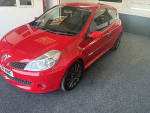 2008 Renault Clio 2.0 Vvt Renaultsport in Red — image 5