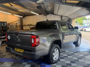 2023 Volkswagen Amarok 2.0 Tdi Life in Grey — image 3