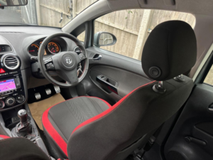 2012 Vauxhall Corsa 1.7 Cdti Ecoflex Sri Euro 5 5dr in Silver — image 5