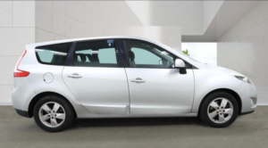 2011 Renault Grand Scenic 1.6 Vvt Dynamique Tomtom Euro 5 5dr in Silver — image 5