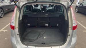 2011 Renault Grand Scenic 1.6 Vvt Dynamique Tomtom Euro 5 5dr in Silver — image 6