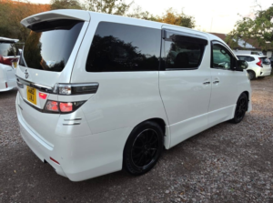 2012 Toyota Vellfire 2.4l Petrol - G Edition- Captain Seats-Upgraded Car-Ulez/caz Pass-Free 48months Gold Warranty & 12months Aa Breakdown Cover in White — image 3