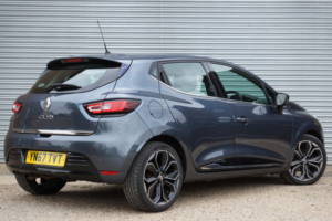 2017 Renault Clio 0.9 Dynamique S Nav Tce 90 in Grey — image 4