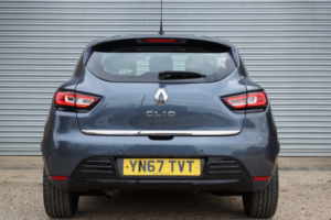 2017 Renault Clio 0.9 Dynamique S Nav Tce 90 in Grey — image 5