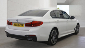 2020 BMW 5 Series 2.0 520d Mht M Sport Saloon 4dr Diesel Hybrid Auto Xdrive Euro 6 (s/s) (190 Ps) in White — image 4
