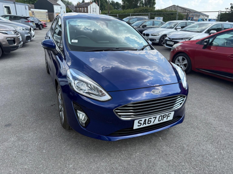 2018 Ford Fiesta 1.1 Ti-Vct Zetec Euro 6 (s/s) 5dr in Blue — image 1