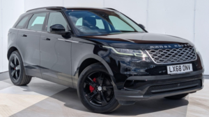 2018 Land Rover Range Rover Velar 2.0 D180 S Auto 4WD Euro 6 (s/s) 5dr in Black — image 5