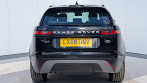 2018 Land Rover Range Rover Velar 2.0 D180 S Auto 4WD Euro 6 (s/s) 5dr in Black — image 6