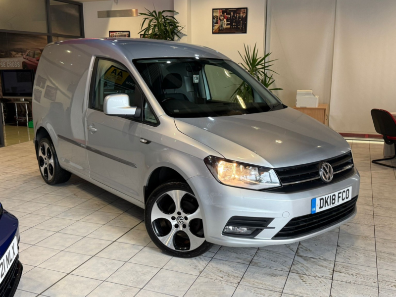 2018 Volkswagen Caddy 2.0 Tdi C20 Bluemotion Tech Highline in Silver — image 1
