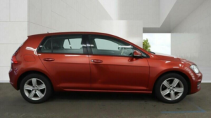 2015 Volkswagen Golf 1.6 Tdi Bluemotion Tech Match DSG Euro 5 (s/s) 5dr in Red — image 5