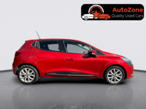 2017 Renault Clio 1.2 Dynamique Nav 1.2 16v 75 in Red — image 6