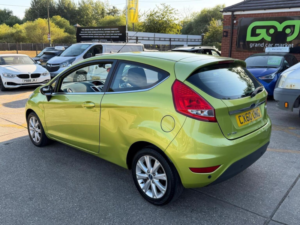 2010 Ford Fiesta 1.25 Zetec 3dr in Green — image 5