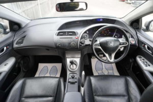 2009 Honda Civic 2.2 I-Ctdi Se 5dr in Grey — image 2