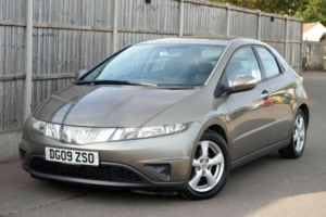 2009 Honda Civic 2.2 I-Ctdi Se 5dr in Grey — image 3