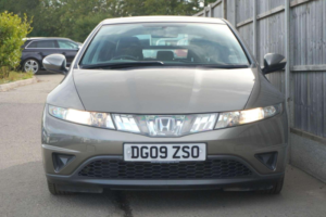 2009 Honda Civic 2.2 I-Ctdi Se 5dr in Grey — image 4