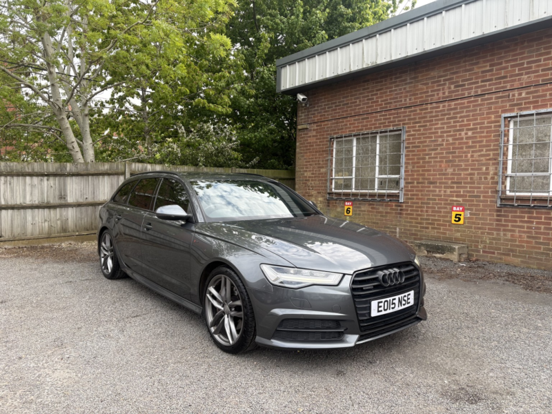 2015 Audi A6 Avant 3.0 Tdi V6 Black Edition in Grey — image 1