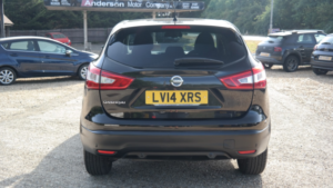 2014 Nissan Qashqai 1.2 Dig-T Acenta Premium in Black — image 4