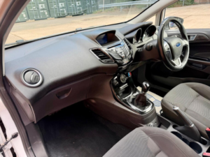 2016 Ford Fiesta 1.0t Ecoboost Zetec Euro 6 (s/s) 3dr in White — image 6