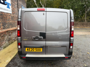 2020 Renault Trafic 2.0 Trafic Sl28 Sport Energy Dci in Grey — image 4