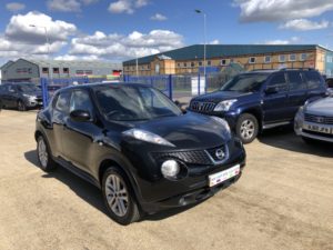 2013 Nissan Juke 1.6 Acenta Premium in Black — image 4