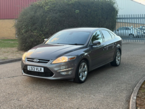 2013 Ford Mondeo 2.0 Tdci Titanium in Brown — image 3
