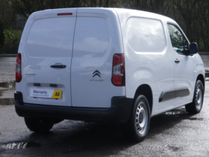 2022 Citroen Berlingo 1.5 Bluehdi 1000 Enterprise Edition M With 3 Seats in White — image 6