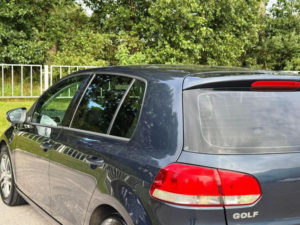 2009 Volkswagen Golf 1.6 Tdi Bluemotion Tech Match DSG Euro 5 (s/s) 5dr in Blue — image 6