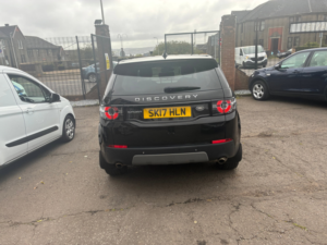 2017 Land Rover Discovery Sport 2.0 Td4 Se Tech SUV 5dr Diesel Manual 4WD Euro 6 (s/s) (180 Ps) in Black — image 4