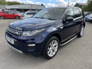2017 Land Rover Discovery Sport 2.0 Td4 Hse in Blue — image 4