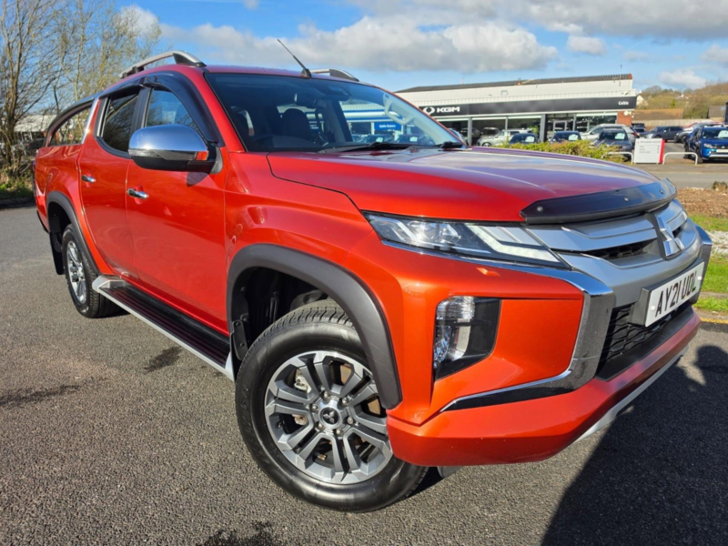 2021 Mitsubishi L200 2.2 Di-D Dc Barbarian 4WD Euro 6 (s/s) 4dr in Orange — image 1
