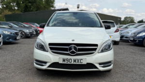 2014 Mercedes-Benz B Class 1.5 B180 Cdi Sport Euro 5 (s/s) 5dr in White — image 2