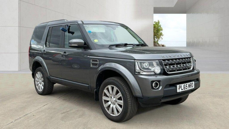 2016 Land Rover Discovery 4 3.0 Sd V6 Se Auto 4WD 5dr in Grey — image 1