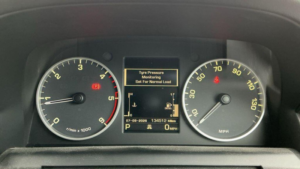 2016 Land Rover Discovery 4 3.0 Sd V6 Se Auto 4WD 5dr in Grey — image 5