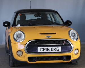 2016 MINI Hatch 2.0 Cooper S 3-Door Hatch in Orange — image 3