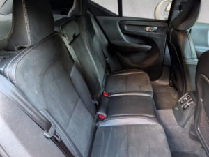 2022 Volvo Xc40 1.5h T5 Recharge 10.7kwh Ultimate Dark Auto Euro 6 (s/s) 5dr in Grey — image 4