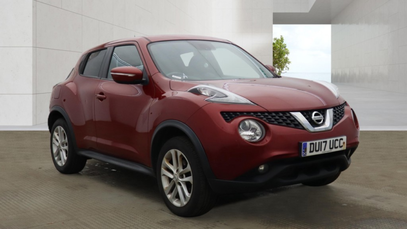 2017 Nissan Juke 1.6 N-Connecta in Red — image 1