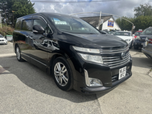2024 Nissan Elgrand Highway Star 350 Xtronic CVT in Black — image 4