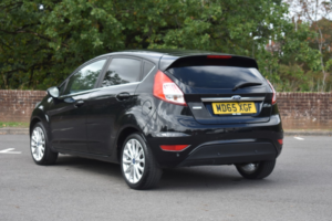 2015 Ford Fiesta 1.0 T Ecoboost Titanium X in Black — image 5