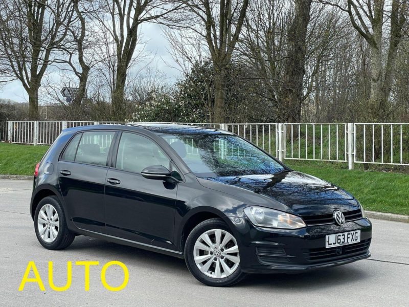 2013 Volkswagen Golf 1.6 Tdi Bluemotion Tech Se DSG Euro 5 (s/s) 5dr in Black — image 1