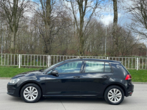 2013 Volkswagen Golf 1.6 Tdi Bluemotion Tech Se DSG Euro 5 (s/s) 5dr in Black — image 4