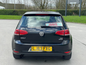 2013 Volkswagen Golf 1.6 Tdi Bluemotion Tech Se DSG Euro 5 (s/s) 5dr in Black — image 5