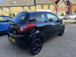 2016 Ford Ka 1.2 Zetec Black Edition Low Mileage Good Service History Ac Low Road Tax Just £35 Per Year in Black — image 4