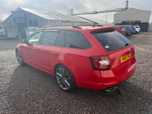 2018 Skoda Octavia 2.0 Tdi Vrs Euro 6 (s/s) 5dr in Red — image 5