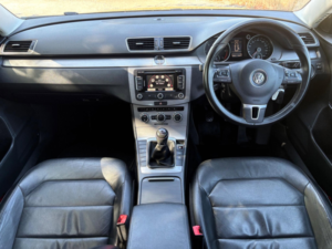 2014 Volkswagen Passat 2.0 Tdi Bluemotion Tech Executive Euro 5 (s/s) 5dr in Grey — image 2