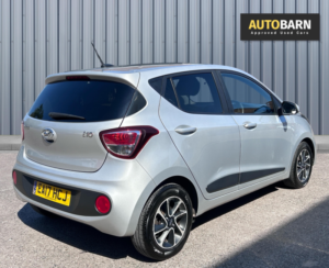 2017 Hyundai I10 1.0 Premium Hatchback 5dr Petrol Manual Euro 6 (66 Ps) in Grey — image 4
