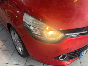 2013 Renault Clio 1.5 Dci Dynamique Medianav in Red — image 3
